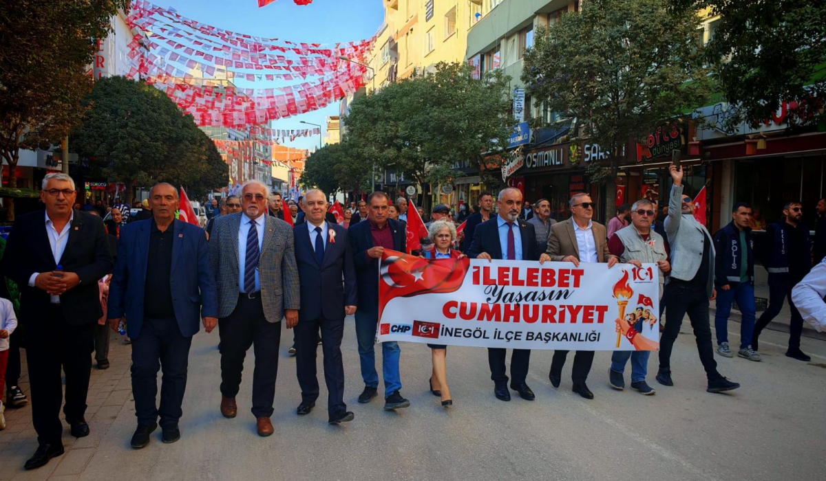 CHP İnegöl, Cumhuriyetin 101. Yılını Coşkuyla Kutladı
